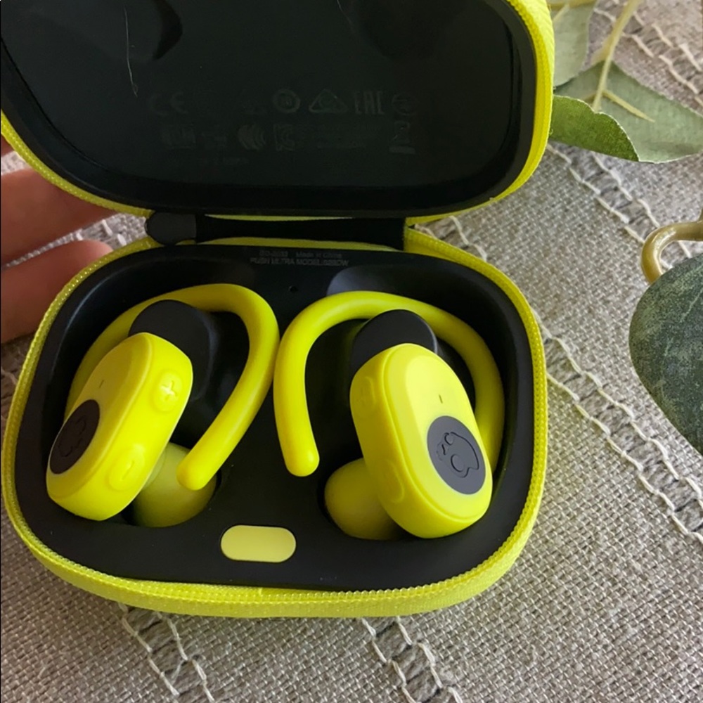 Skull Candy Ultra True Wireless Earbuds